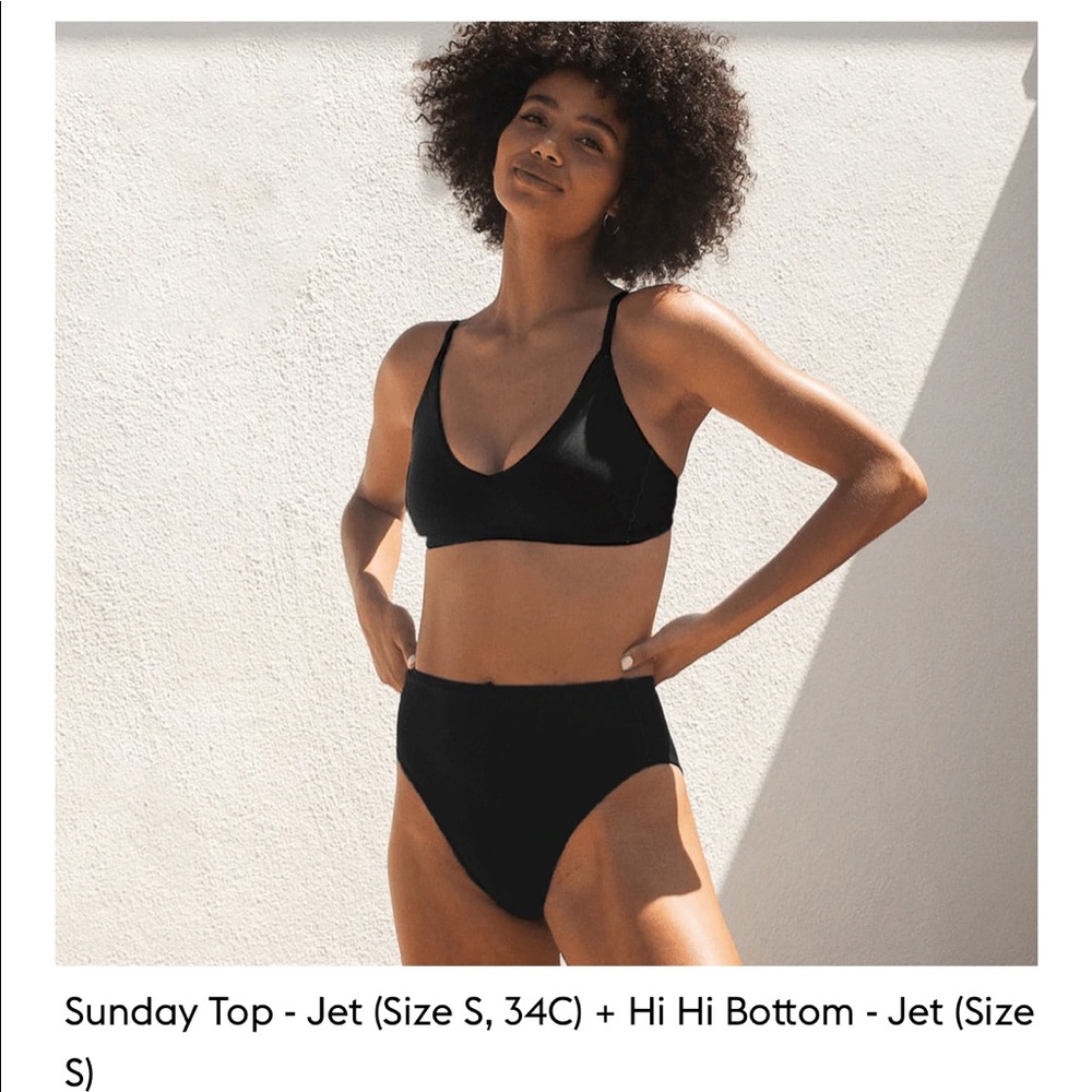 Left on Friday - Sundays top - S